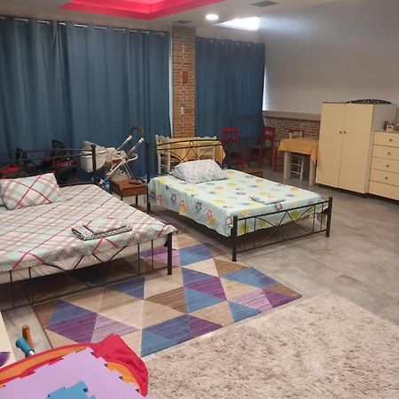شقة House Marios Airport Spáta المظهر الخارجي الصورة
